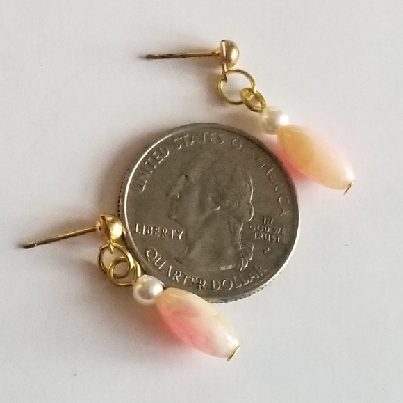 Relisted -Dainty pink and peach bead earrings gold tone white faux pearl - Picture 8 of 13